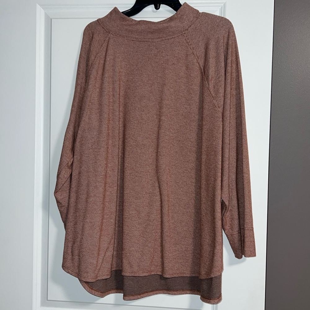 AVA + VIV Plus Size Top